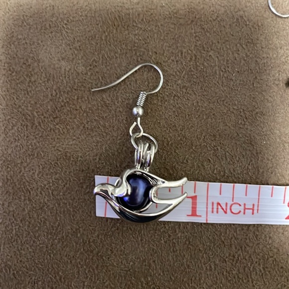 Bird Cage Earrings with Pearl - Picture 4 of 5